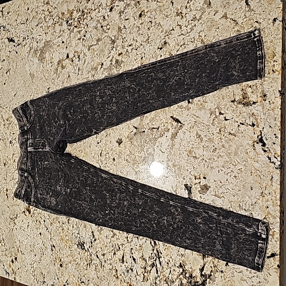 Hard Tail Forever Yoga Pants! Gray marble, Size small, tons of stretch!